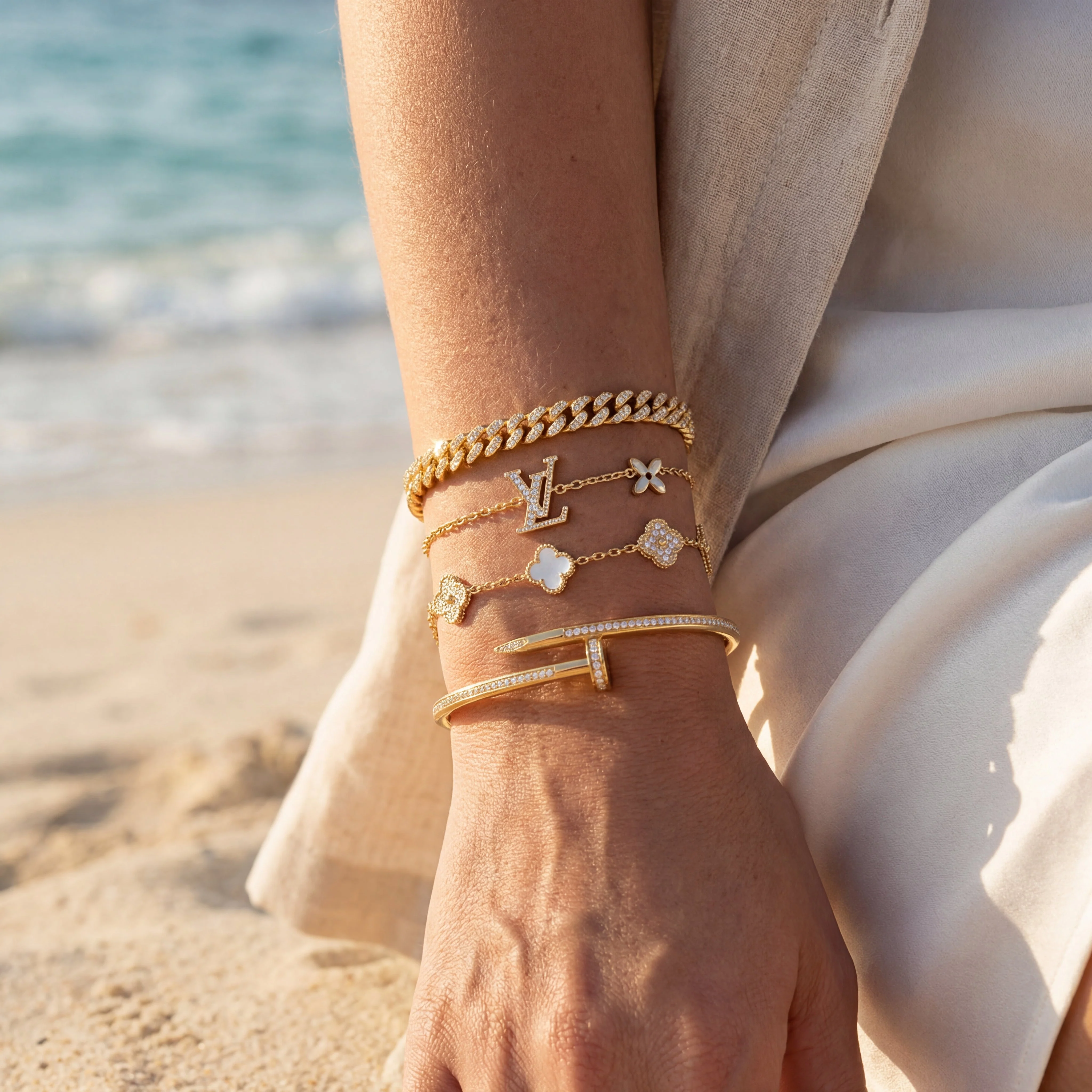 Golden Set - Image 2