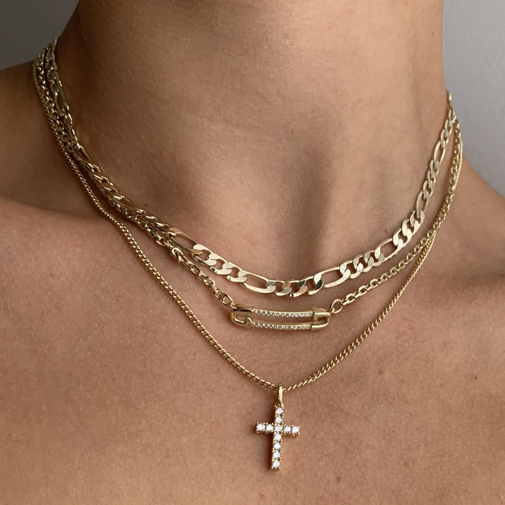 DON'T CROSS ME NECKLACE - Image 3
