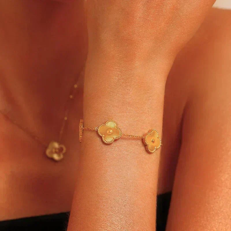 TRINITY | GOLD - Image 4