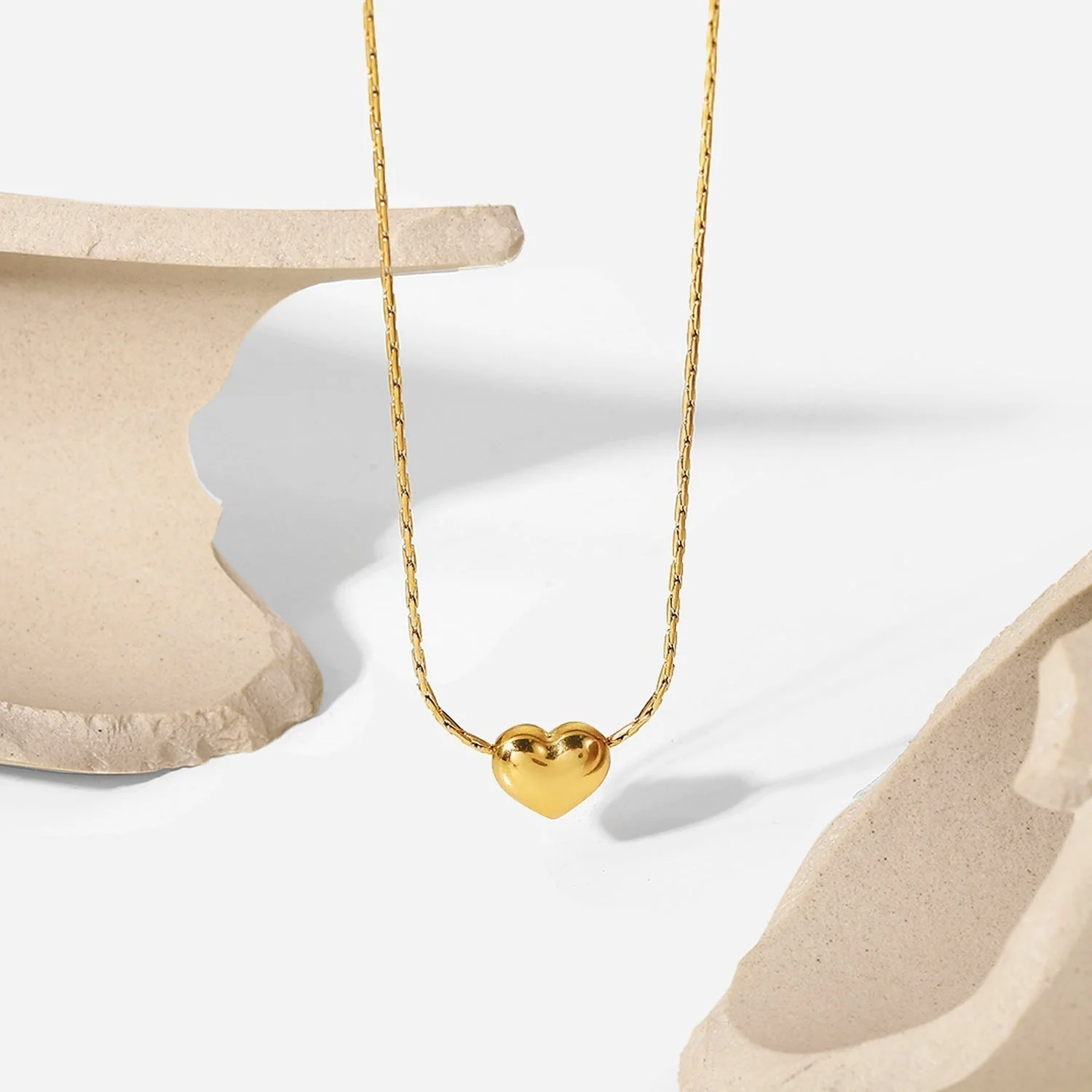 Jessica Gold Necklace - Image 4