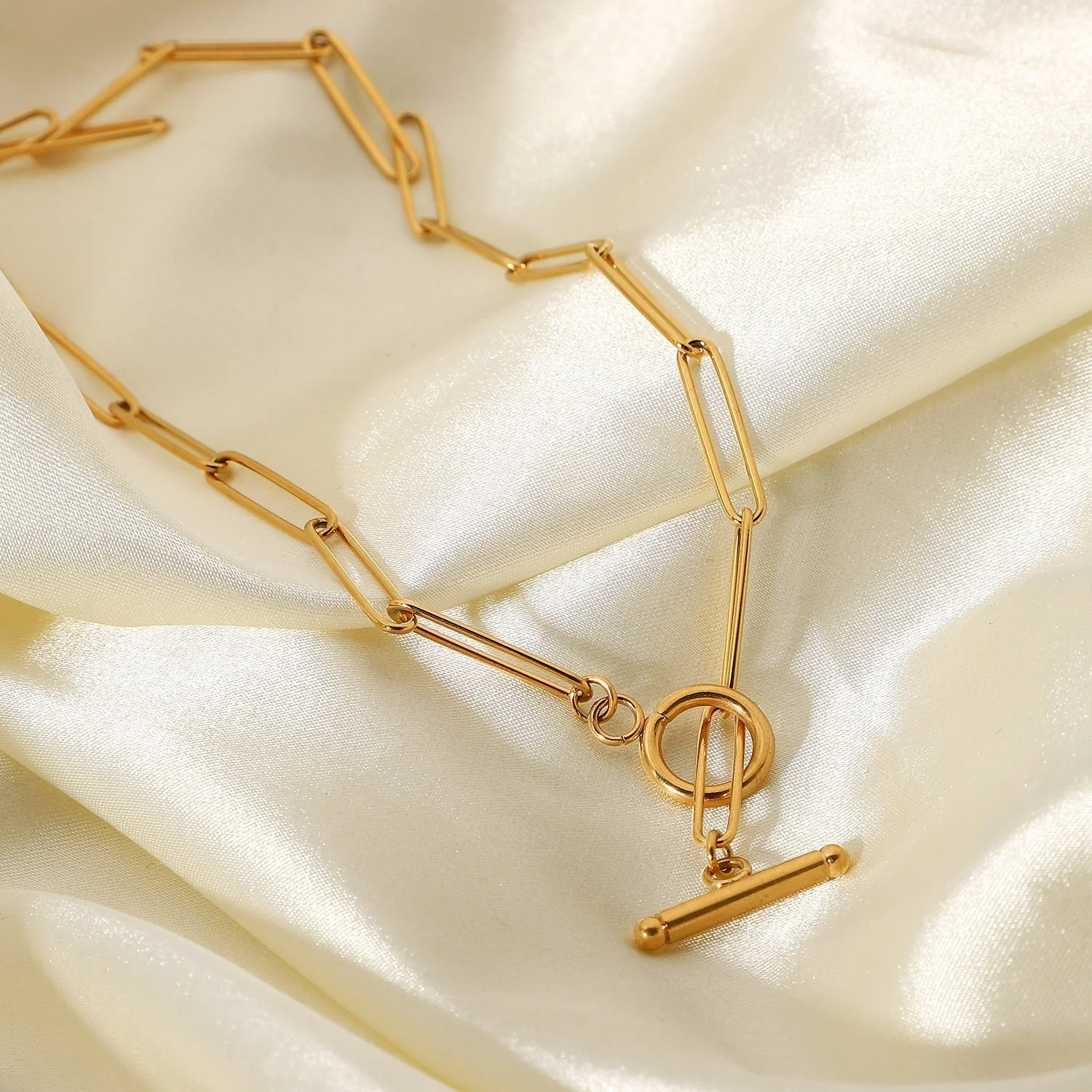 Joyce Gold Necklace - Image 4