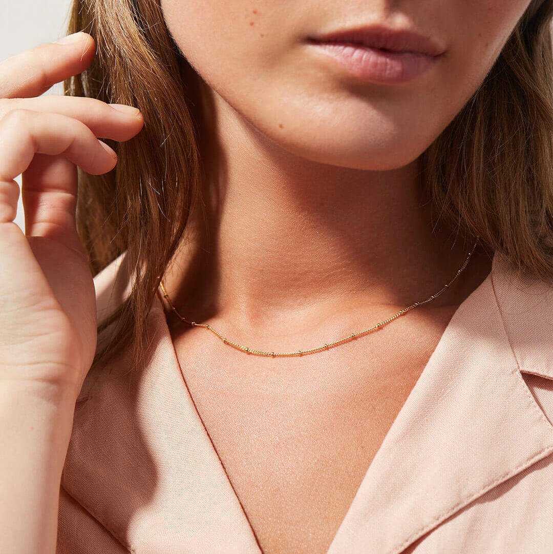 Julia Gold Chain Necklace - Image 2