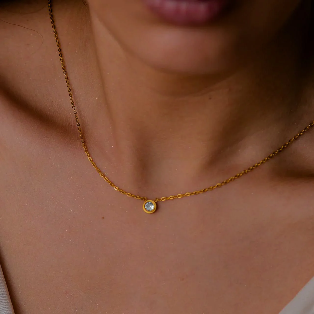 Kira Gold Necklace - Image 2