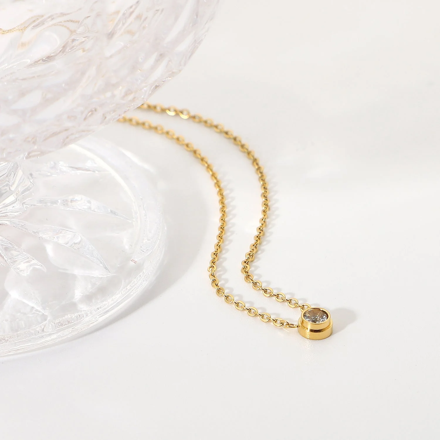 Kira Gold Necklace - Image 4