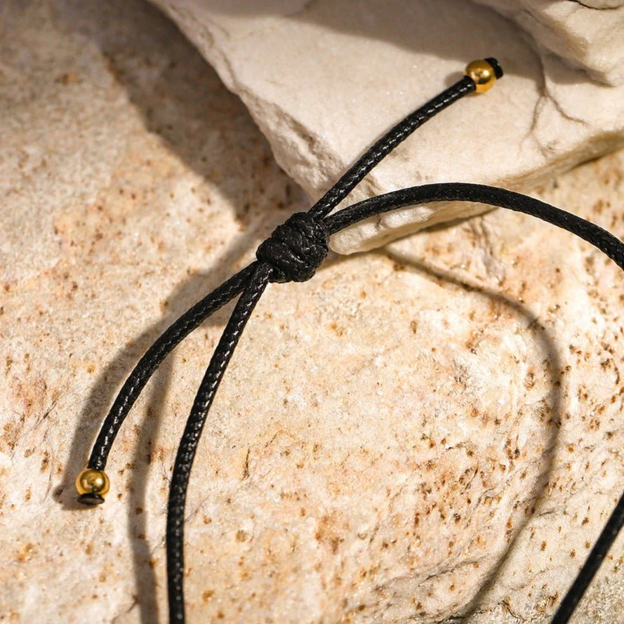 Leonora Gold Necklace - Image 4