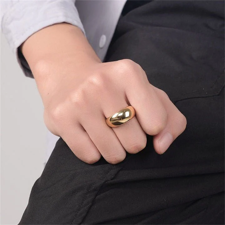 Lyra Gold Ring - Image 5
