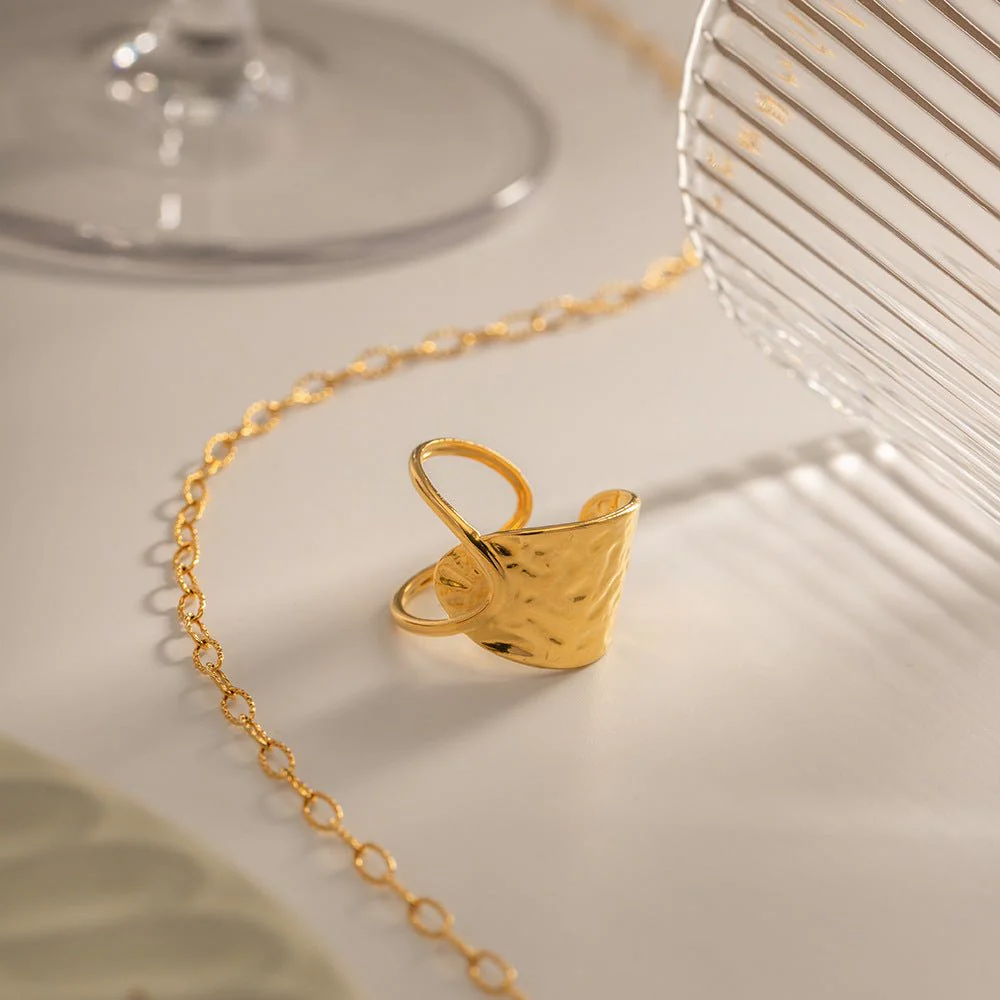 Mabel Gold Ring - Image 5