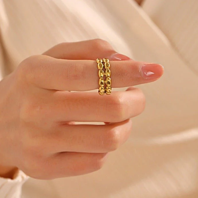 Maggie Gold Ring - Image 4