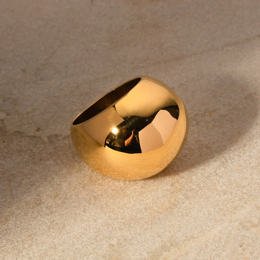 Navia Gold Ring - Image 5