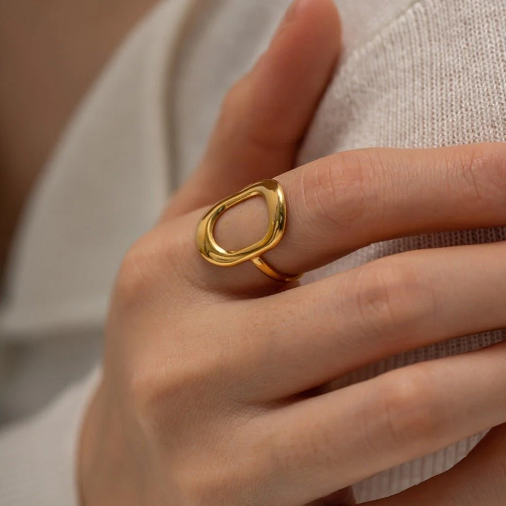 Noelle Gold Ring - Image 2