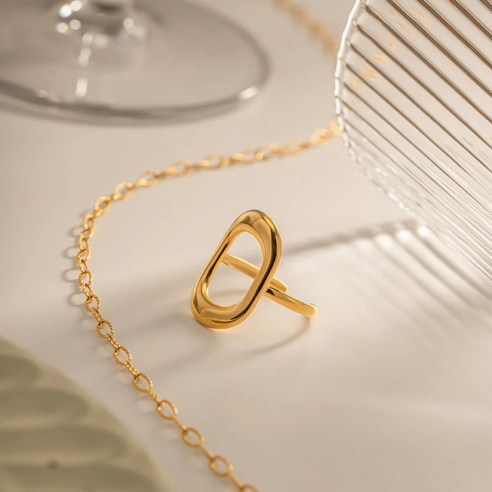 Noelle Gold Ring - Image 3