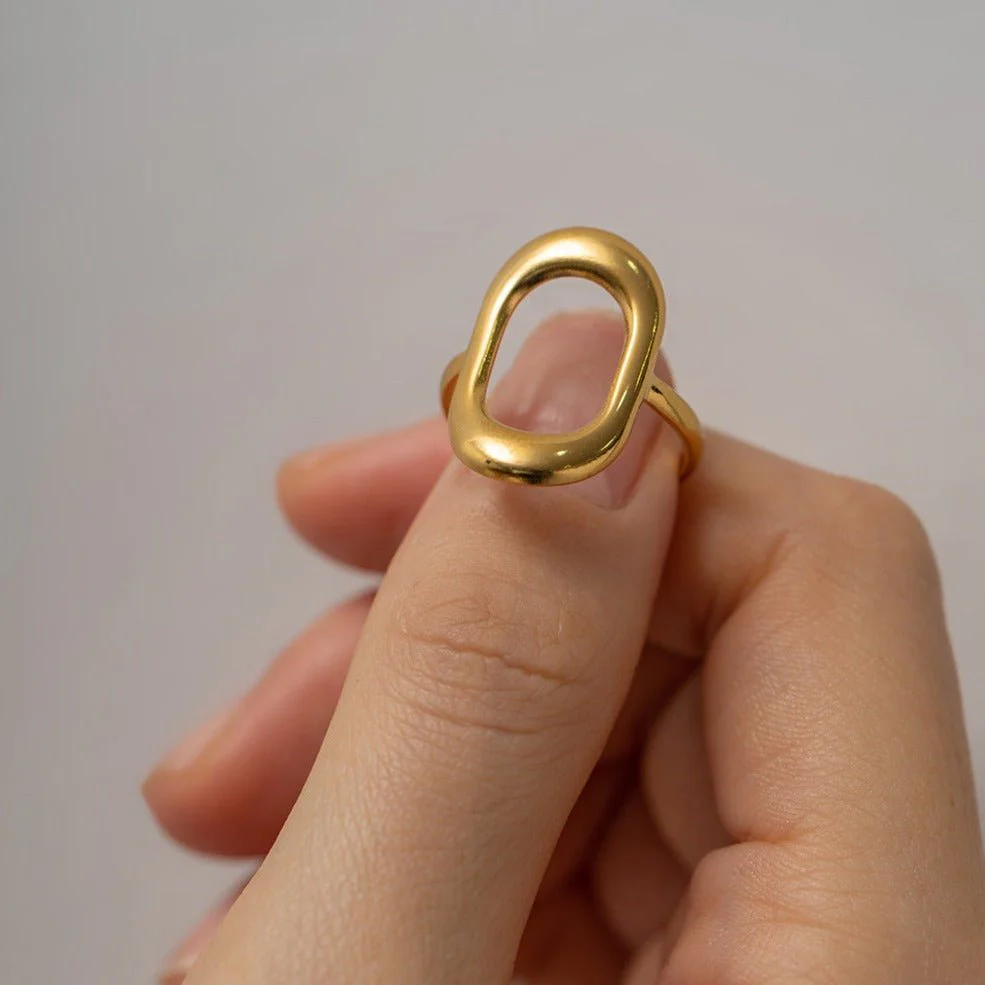 Noelle Gold Ring - Image 4