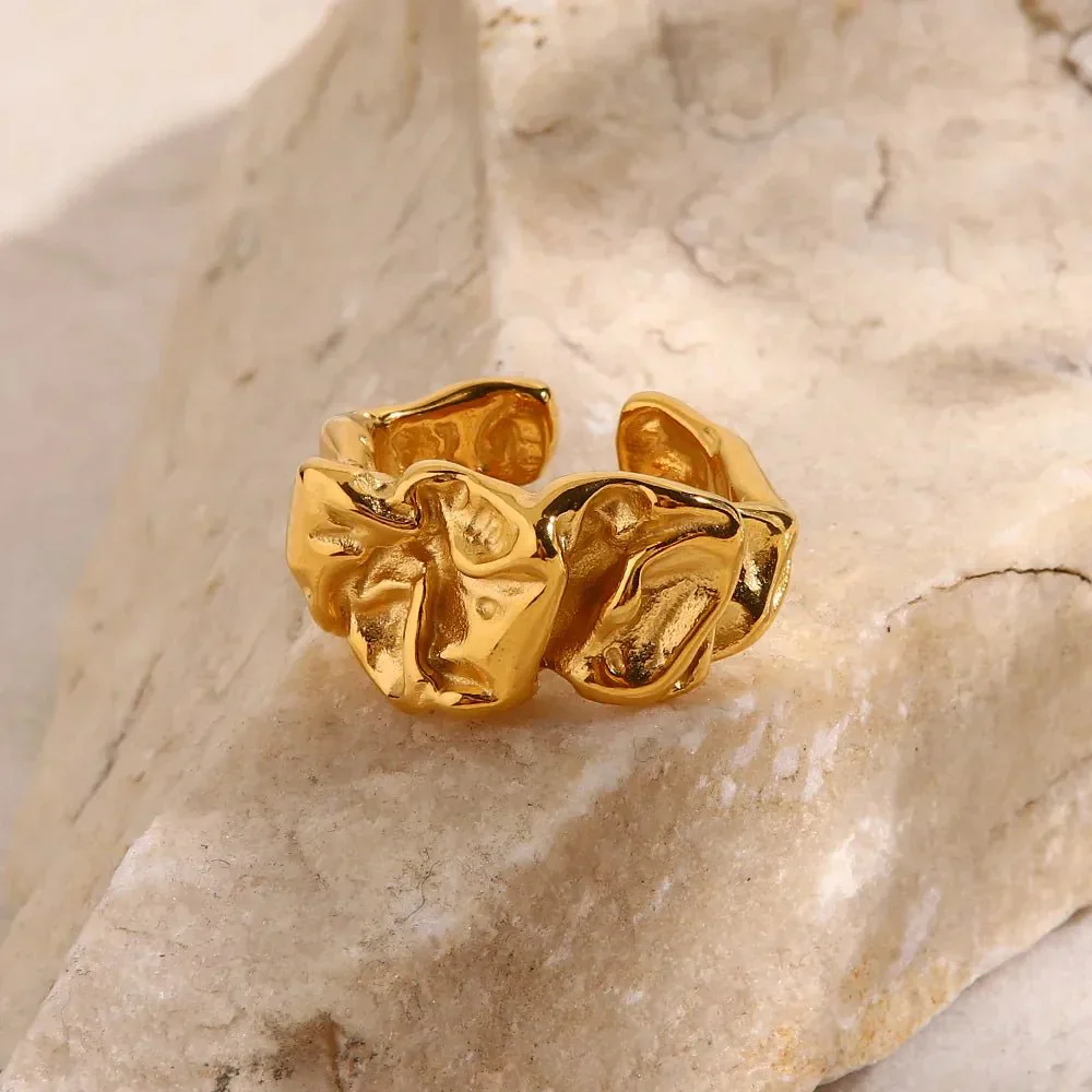 Paloma Gold Ring - Image 3