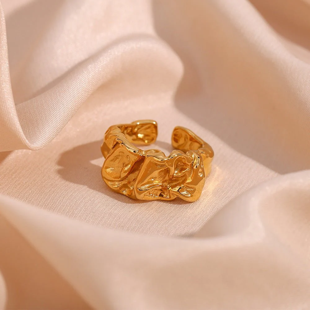 Paloma Gold Ring - Image 6