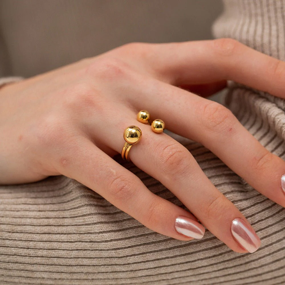 Pluto's Orbit Gold Ring - Image 2