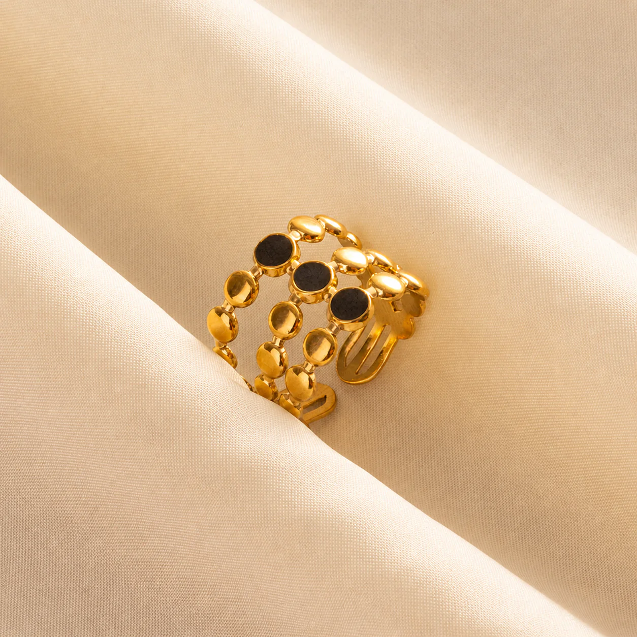 Remy Gold Ring