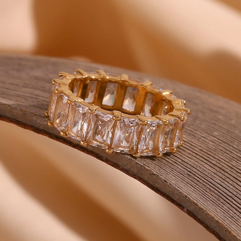 Sanna Diamond Ring - Image 5