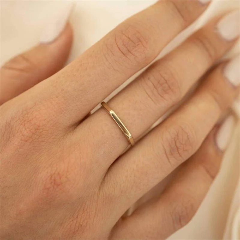 Sasha Geometric Gold Ring - Image 3