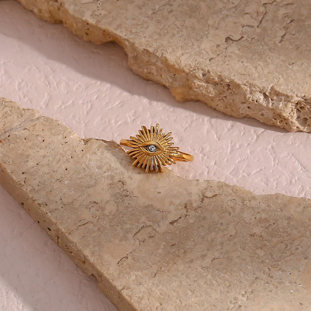 Solana Gold Ring - Image 5