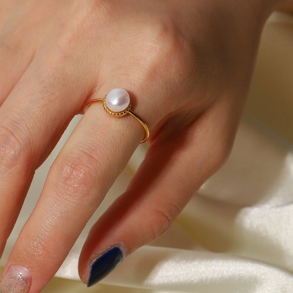 Solis Gold Pearl Ring - Image 4
