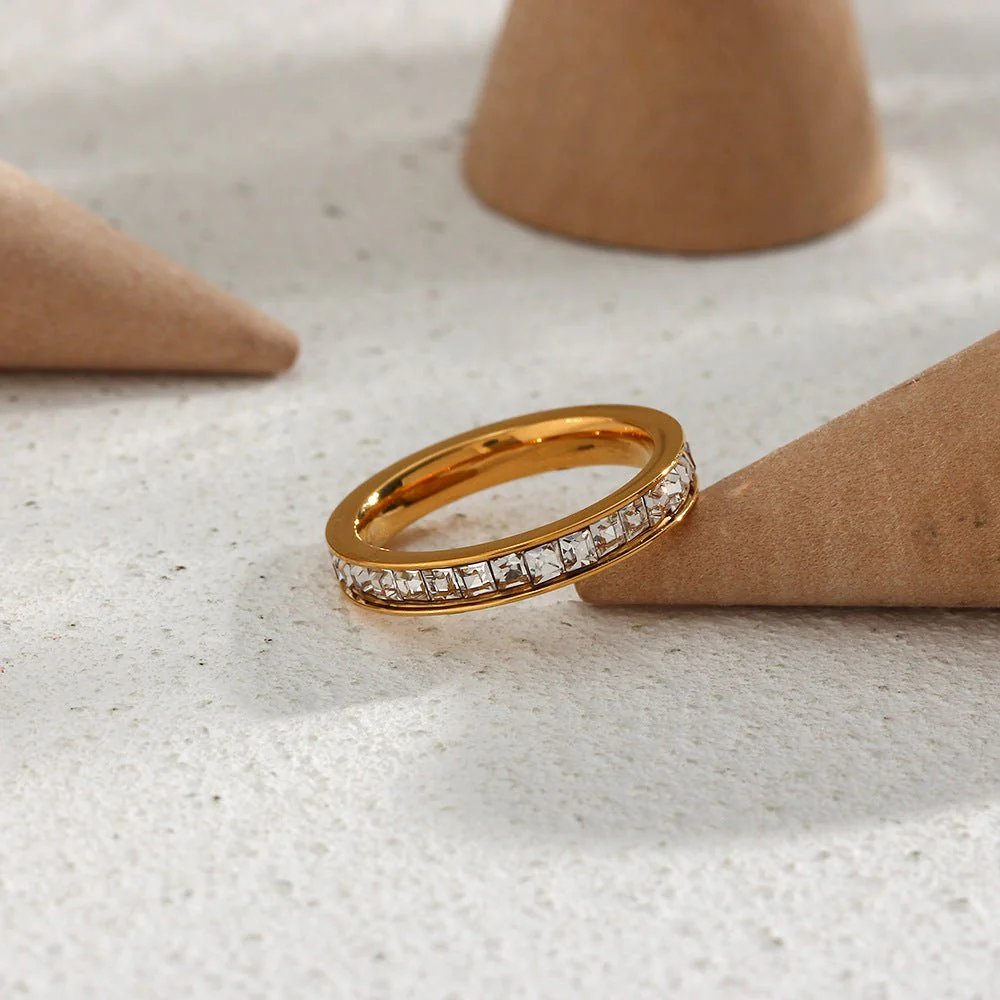 Unna Gold Ring - Image 6