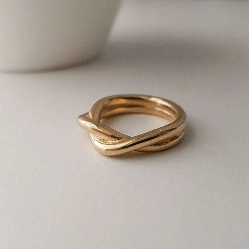 Viola Gold Ring - Image 3
