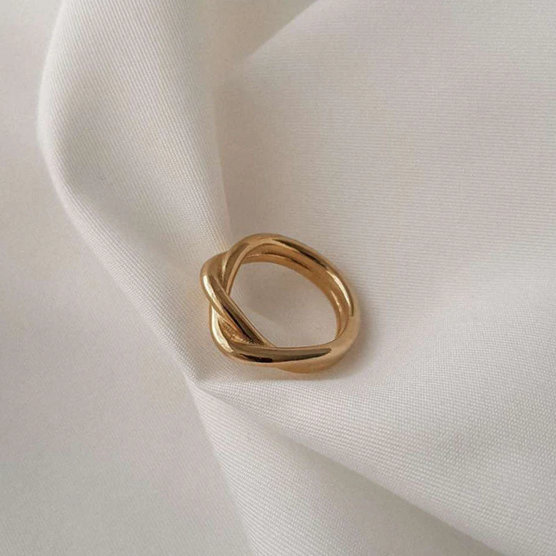 Viola Gold Ring - Image 5